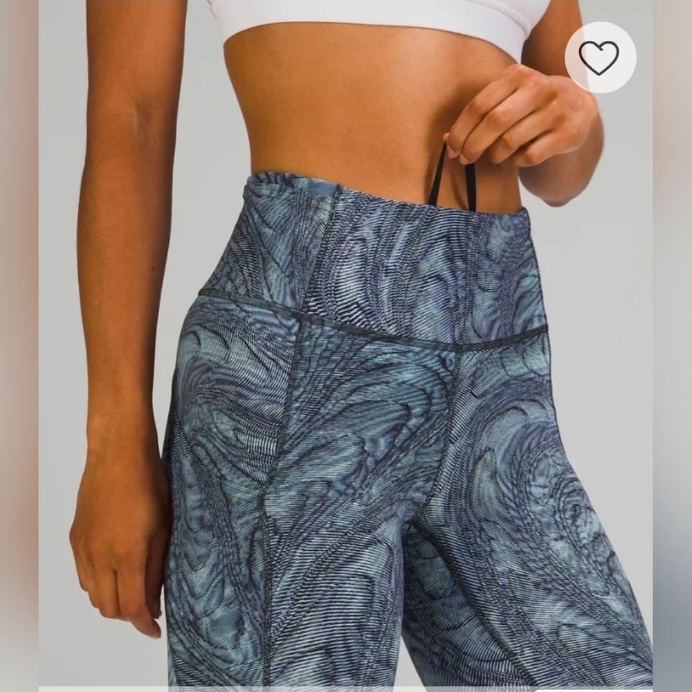 Lululemon Fast & Free High-Rise Leggings Dimensional Icing Blue Multi Pattern- 8 - Picture 2 of 16